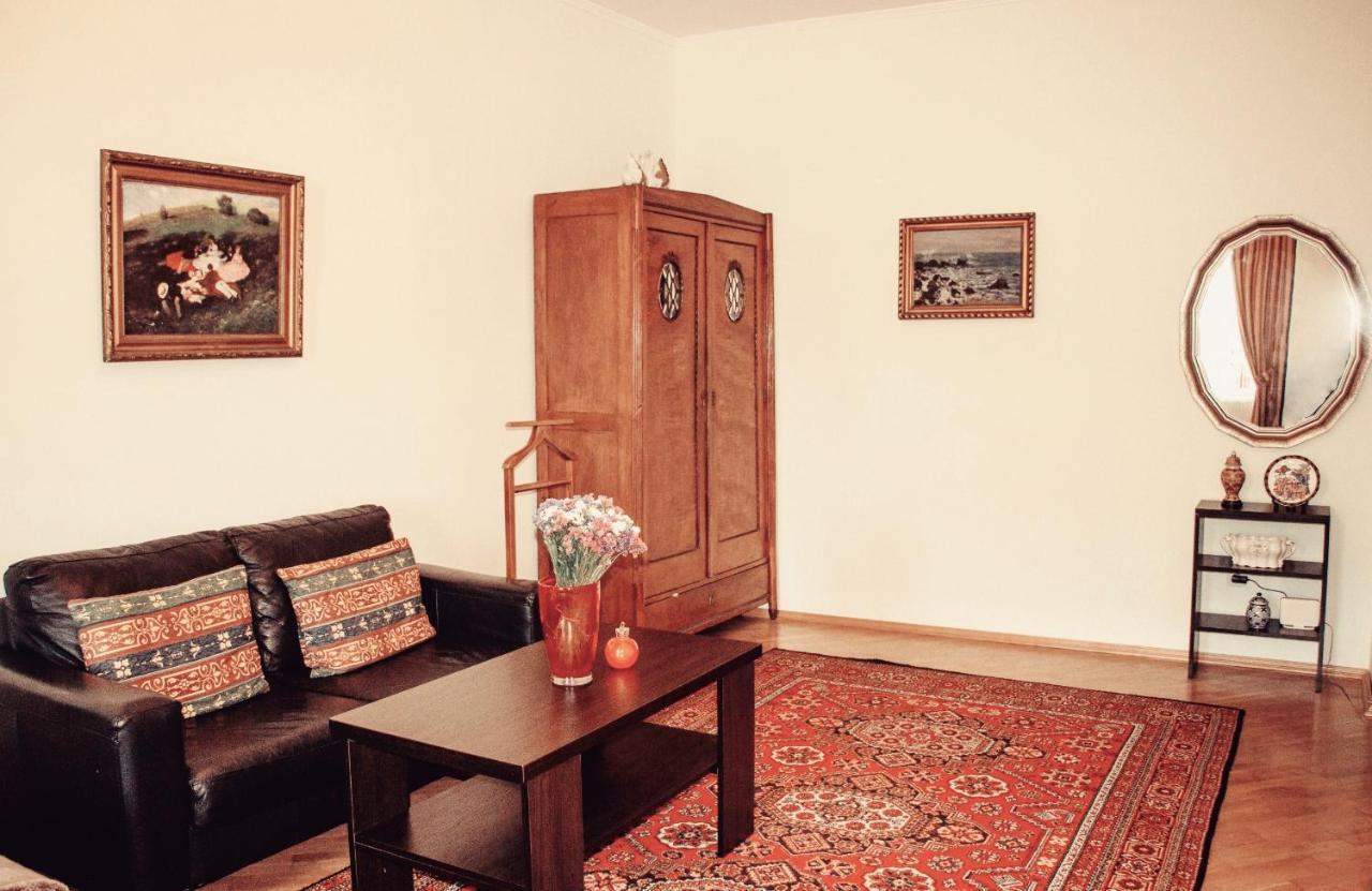 Apartament The Heart Of Lwów Zewnętrze zdjęcie